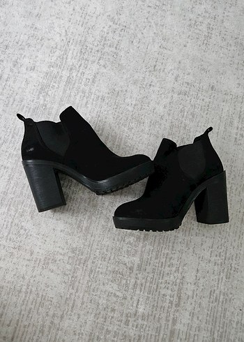 37 Beden Bershka Bot