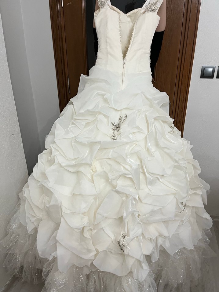 Beyaz Straplez Prenses Gelinlik - Görsel 5