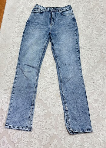 Trendyol & Milla Acik Mavi Rahat Kesim Denim Jean