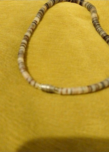 Bej Gri Boncuklu Kolye - Görsel 4