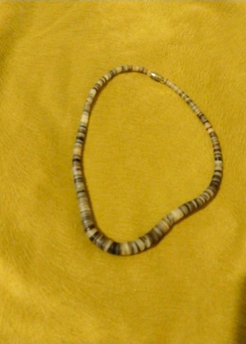 Bej Gri Boncuklu Kolye - Görsel 3