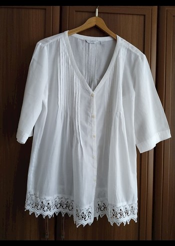 Kadın Beyaz Dantel Detaylı V Yaka Bluz - Görsel 5