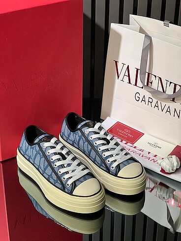Valentino Valentino