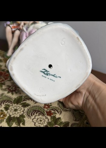 Damgalı ispanya çocuk figür - Görsel 4