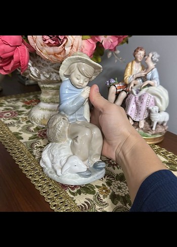 Damgalı ispanya çocuk figür - Görsel 2