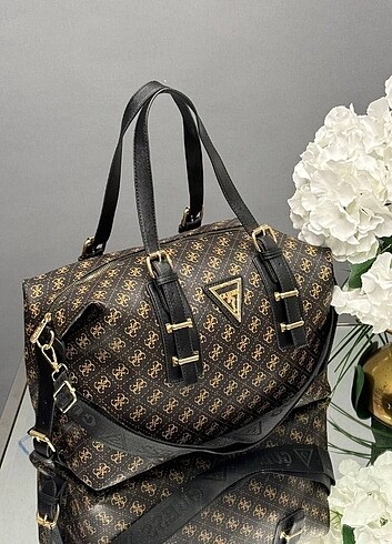 59782_0020 GUESS-Sports bag ???? Ölçüler : 40 cm x 26 cm