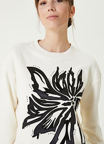 Network Network sweatshirt