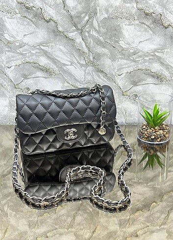 Beden beyaz Renk CHANEL FLAP 1.75 BAG ??20 CM ??13 Cm