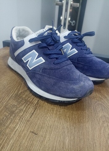 38 Beden New balance orjinal spor ayakkabisi