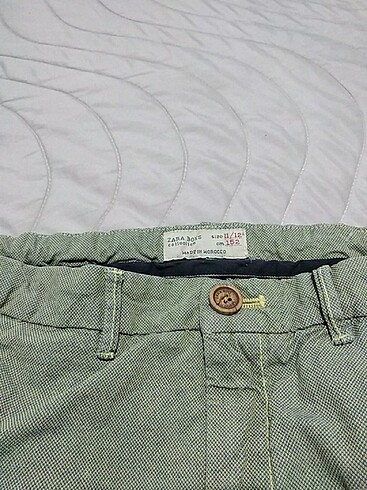 Zara Erkek çocuk şort 