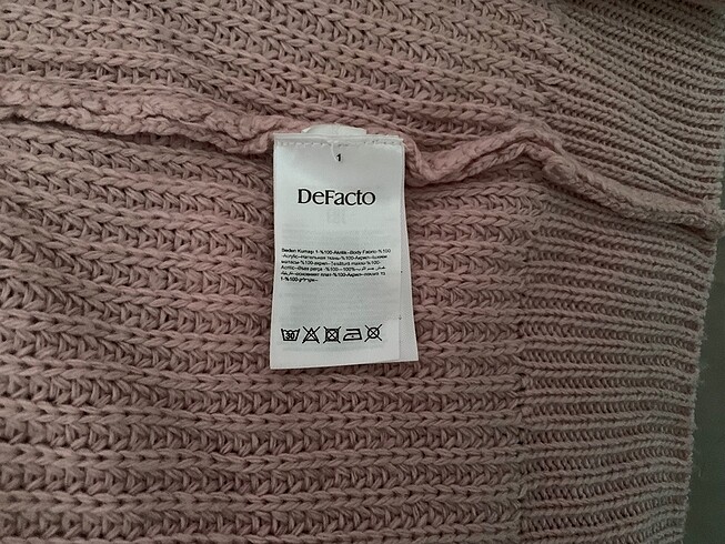 Defacto Hırka