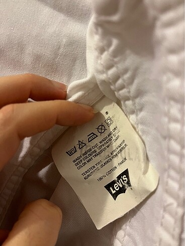 s Beden beyaz Renk Levi?s beyaz kot kolsuz gömlek S beden