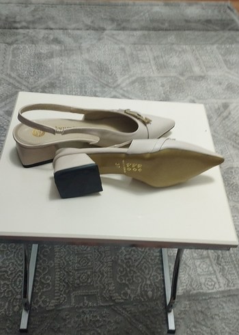 Bej Kadın Klasik Topuklu Ayakkabı - Görsel 2