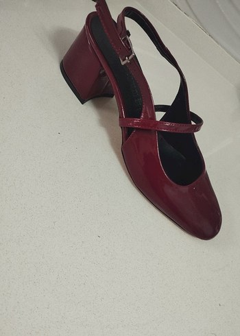 Bordo Tokalı Kadın Topuklu Ayakkabı