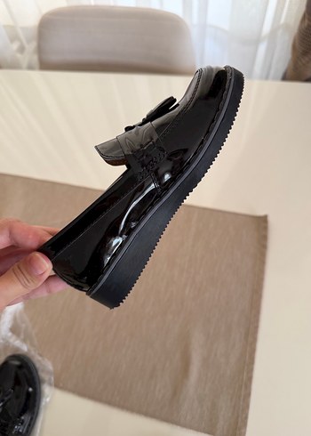 Erkek Çocuk Siyah Rugan Tokalı Özel Ayakkabı - Görsel 4