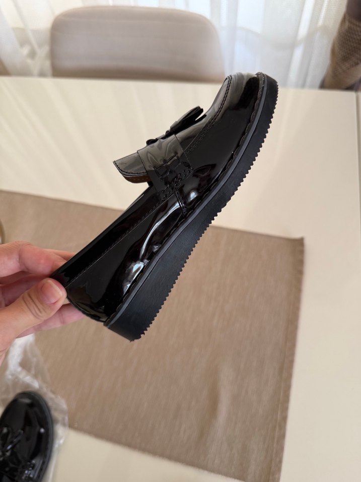 Erkek Çocuk Siyah Rugan Tokalı Özel Ayakkabı - Görsel 4