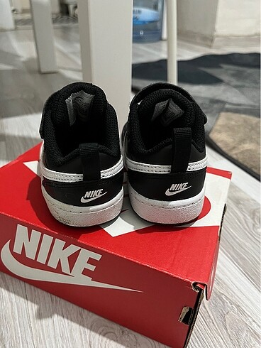 22 Beden Nike bebek ayakkabı