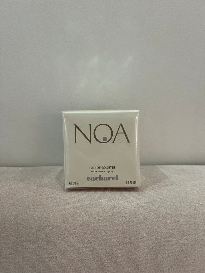 Cacharel Noa EDT 50 ml Kadın Parfümü - Görsel 3