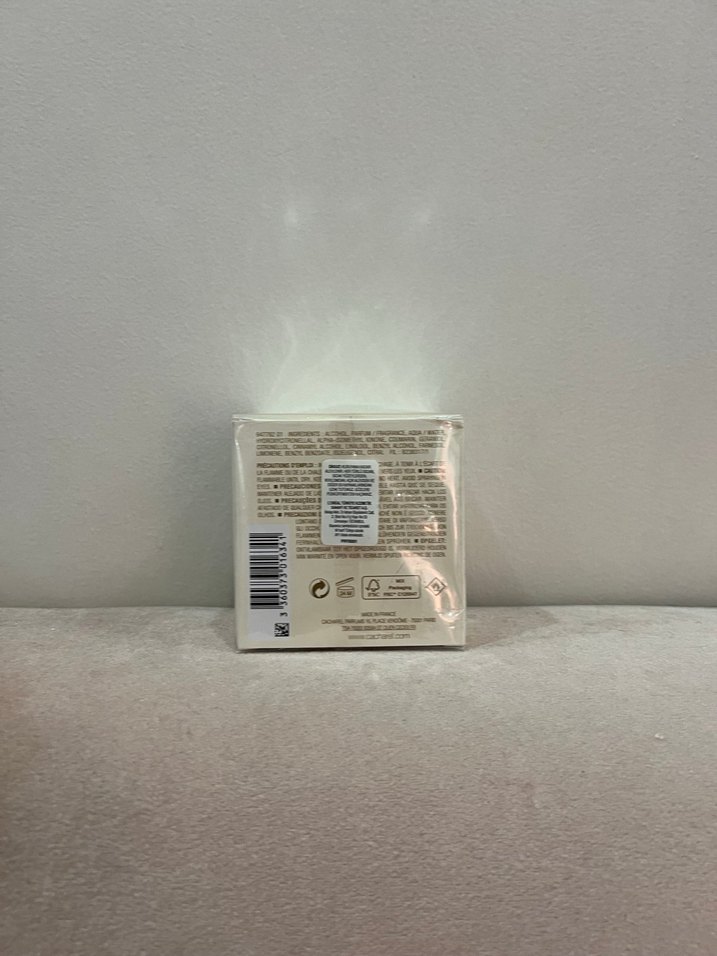 Cacharel Noa EDT 50 ml Kadın Parfümü - Görsel 4