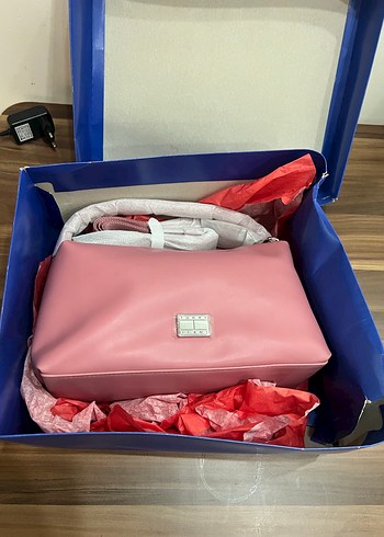 Tommy Hilfiger Gül Kurusu Kadın çapraz çanta - Görsel 4