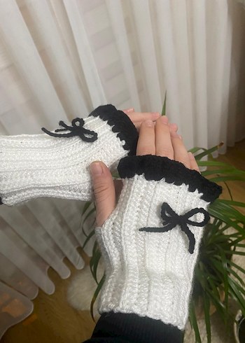 El Yapımı Örgü Parmaksız Eldiven - Görsel 2