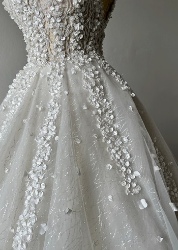 V Yakalı Prenses Gelinlik - Görsel 9