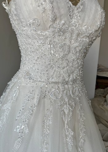 V Yaka Kolsuz A Kesim Beyaz Gelinlik - Görsel 7