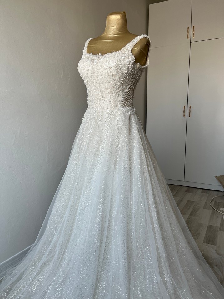 Straplez A Kesim Beyaz Gelinlik - Görsel 2