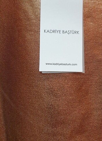 Diğer Deri görunumlu takim