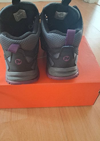 37 Beden mor Renk Mor Bağcıklı Gri Kadın Spor Ayakkabı MERRELL