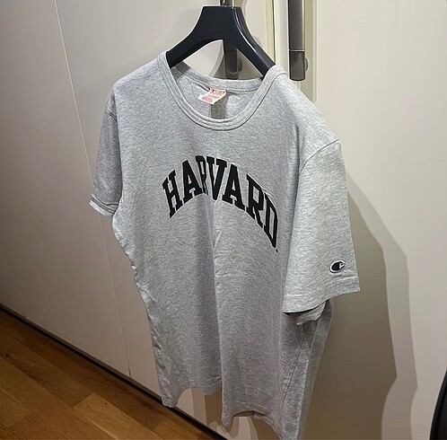 Champion Harvard Tshirt