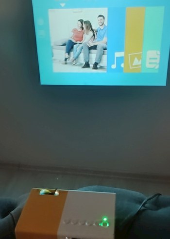 Mini Projeksiyon Cihazı - Görsel 2