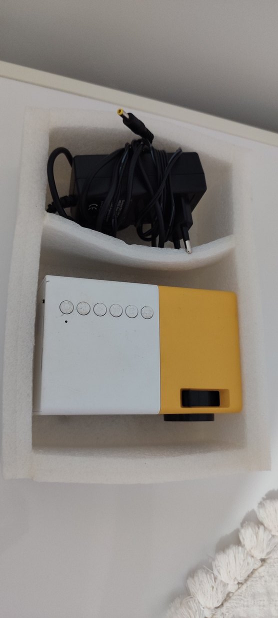 Mini Projeksiyon Cihazı - Görsel 4