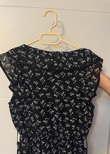 38 Beden Siyah Desenli mini Elbise