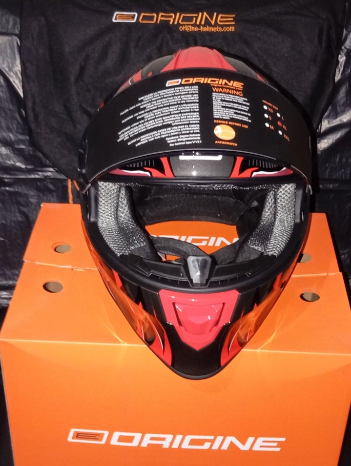 KULLANILMAMIŞ SIFIR FULL FACE MOTOSİKLET KASKI - Görsel 2