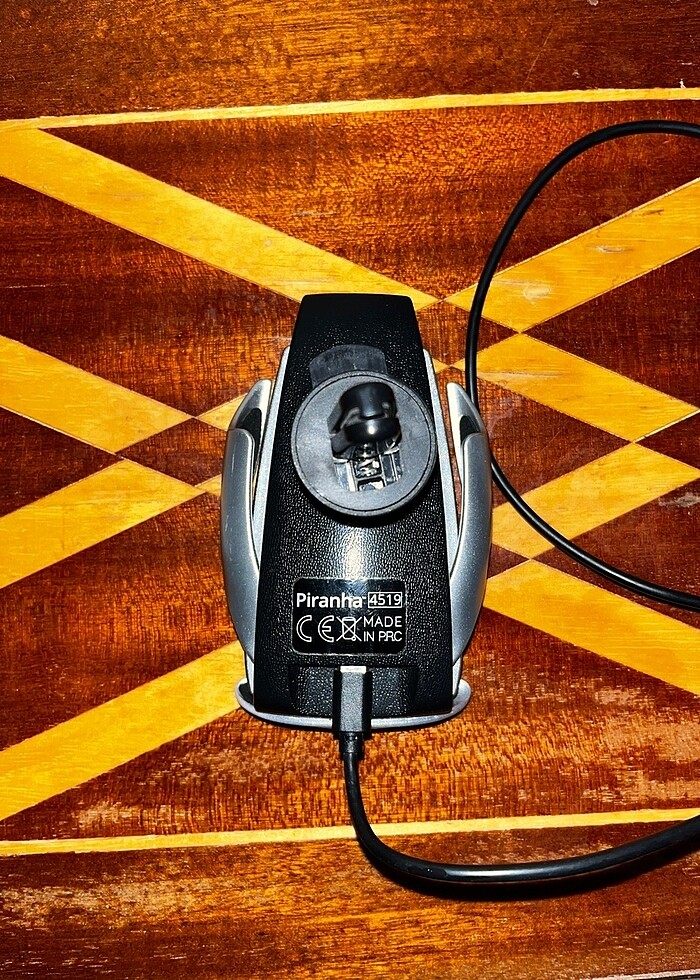 Piranha 4519 Kablosuz şarj aleti tutucu - Görsel 3