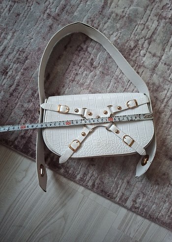 Beyaz kadın kol çantası - Görsel 6