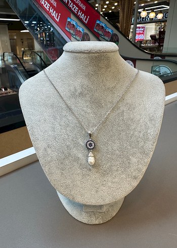 925 ayar nazar boncuklu ve inci sarkıtlı gümüş kolye - Görsel 5