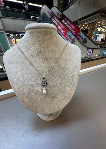 925 ayar nazar boncuklu ve inci sarkıtlı gümüş kolye - Görsel 4