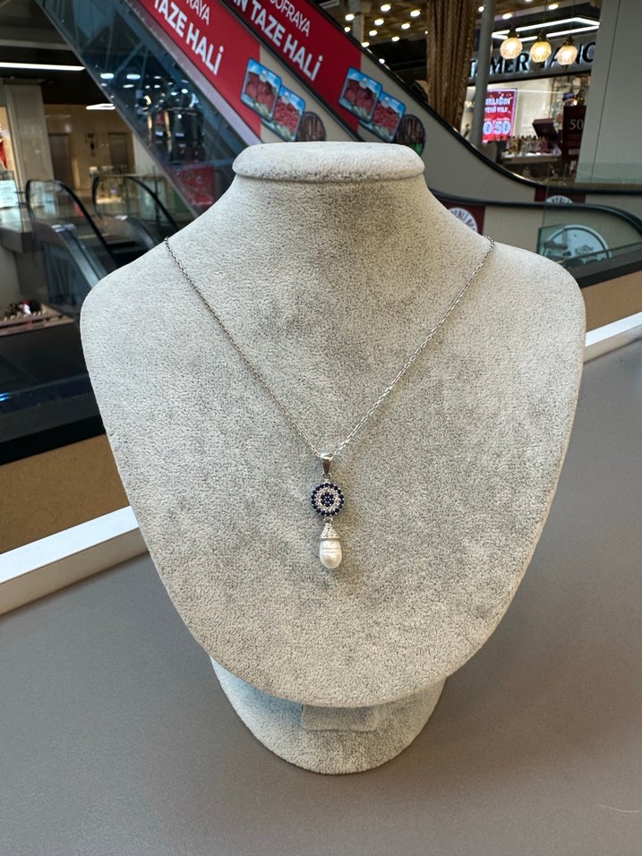 925 ayar nazar boncuklu ve inci sarkıtlı gümüş kolye - Görsel 5