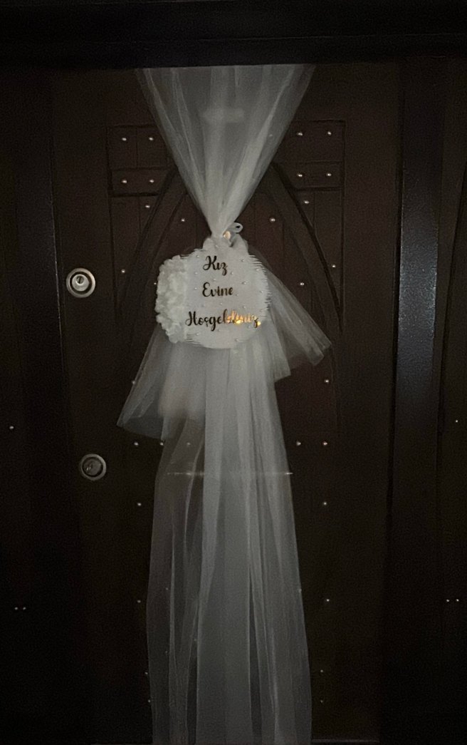 İnci Detaylı Beyaz Kız Evine Hoşgeldiniz Kapı Süsü - Görsel 2