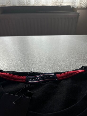 s Beden siyah Renk Tommy Hilfiger Tişört
