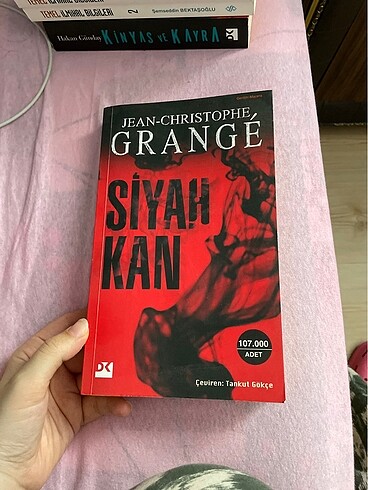 Siyah kan - jean grange