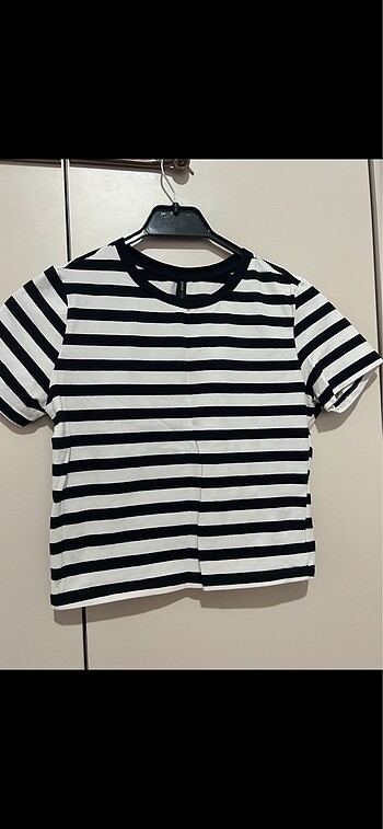 Kısa Kollu Crop Çizgili