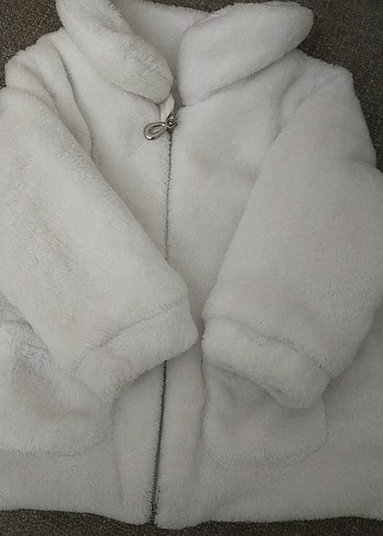 kız Bebek Beyaz Kürk Detaylı Mont - Görsel 4