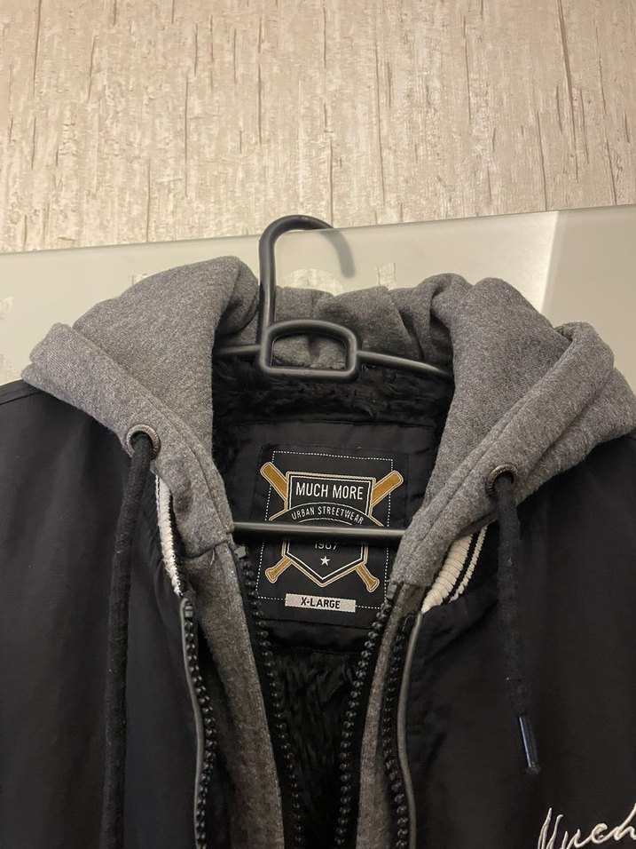 Amerikadan Alınma Siyah Gri Kapüşonlu Spor KOLEJ Mont - Görsel 3