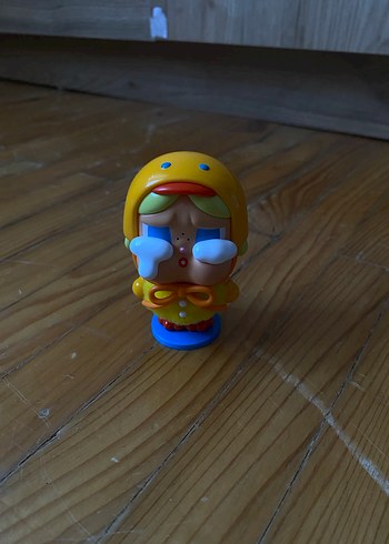  Beden Renk Pop mart Cry baby figür