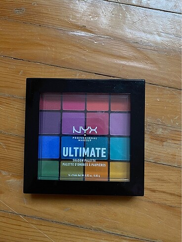NYX far paleti