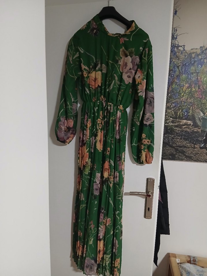 Yeşil Çiçek Desenli Şifon Uzun Bohem Elbise - Görsel 4