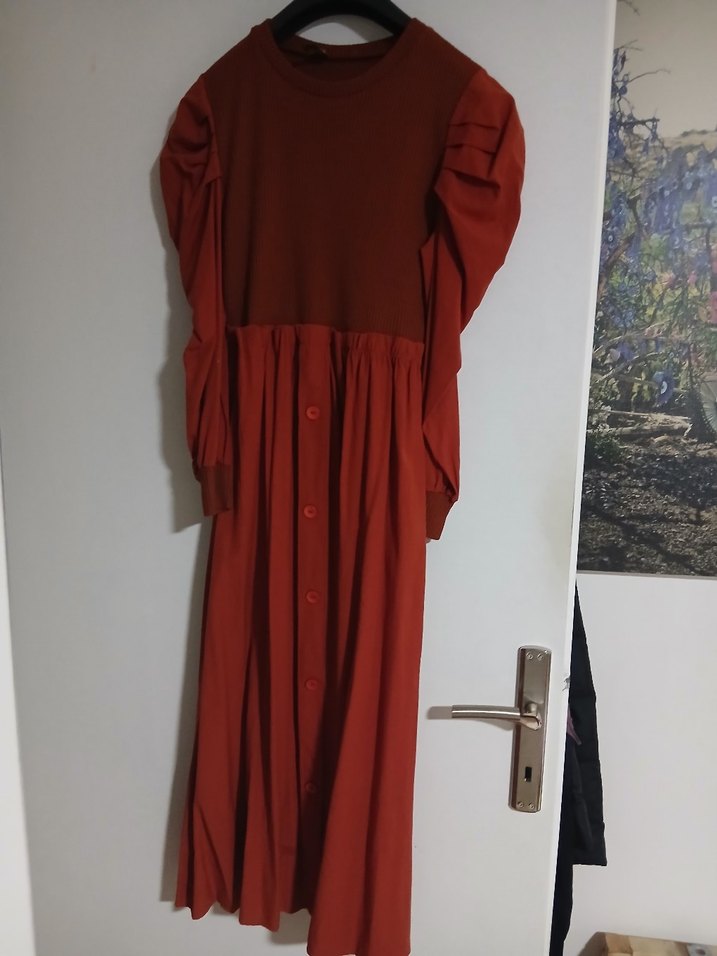 Bordo Uzun Drapeli Kadın Elbise - Görsel 2